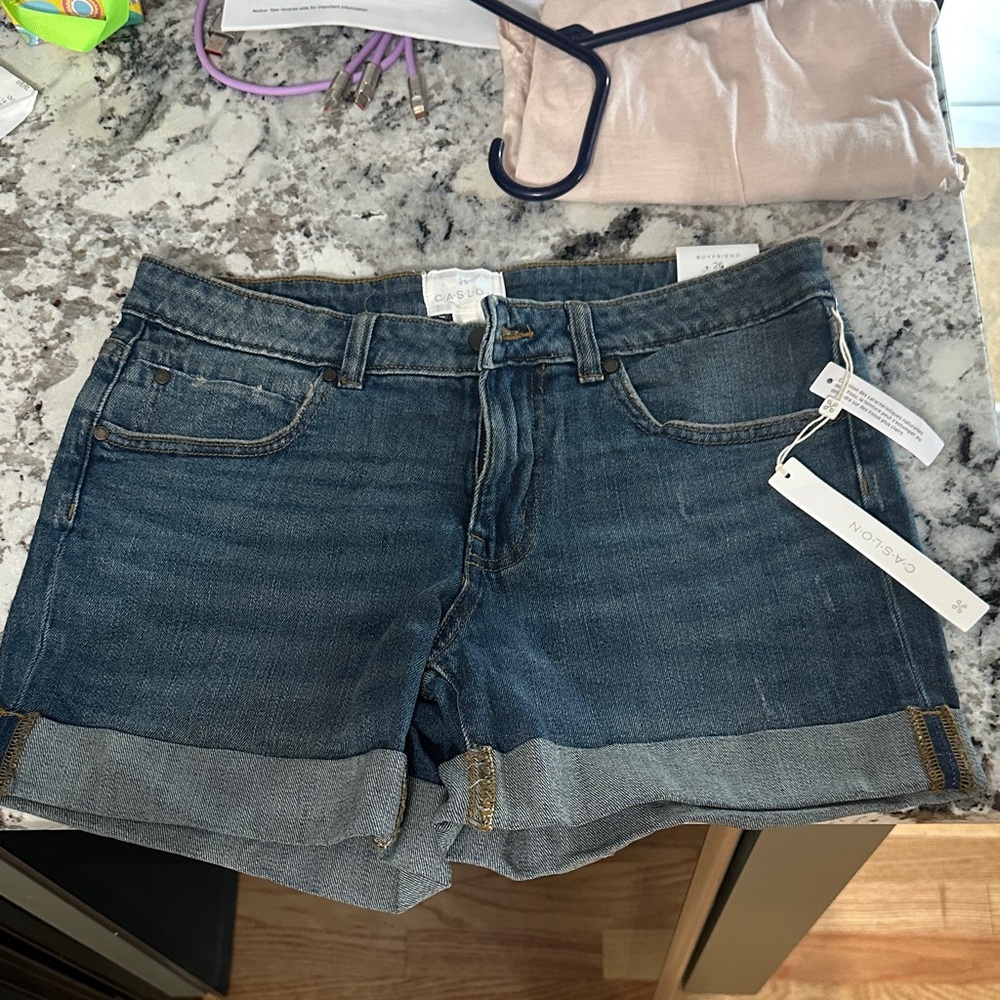 Caslon Women's Blue Denim Roll-Cuff Jean Shorts